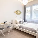 דירה Ultra - New - Comfy
