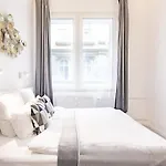 Ultra - New - Comfy Apartamento
