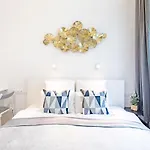 דירה Ultra - New - Comfy
